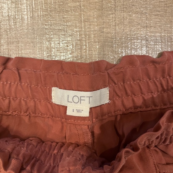 LOFT shorts - Picture 2 of 2